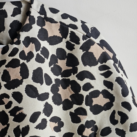Ann Taylor Leopard-Print Coat in Women's M - Picture 5 of 16